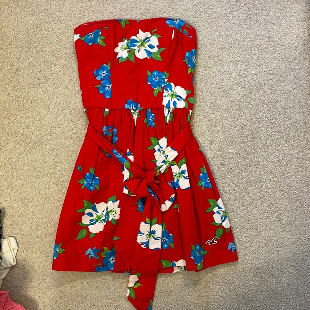 Hollister Floral Strapless Dress